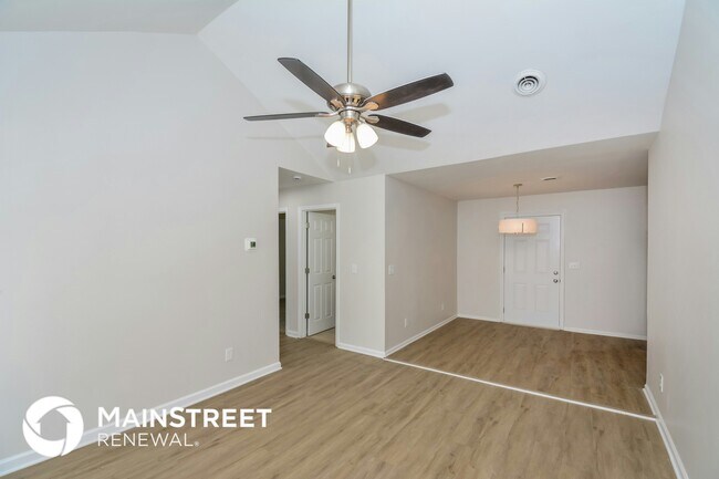 Foto del edificio - 102 Fairview Cir