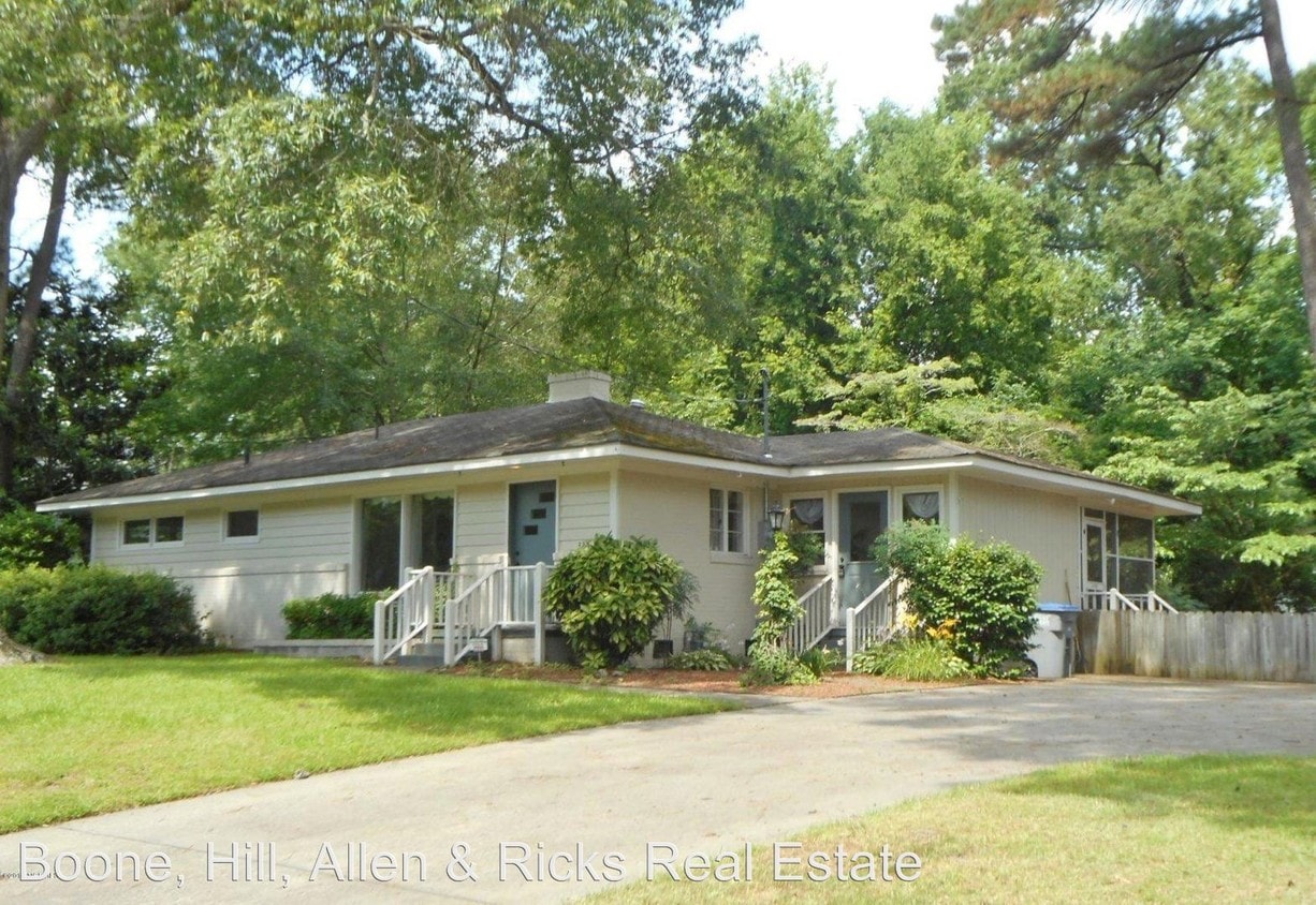 Primary Photo - 3 br, 1 bath House - 322 Forest Hill Avenue