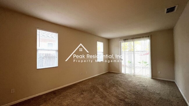 Building Photo - Very Nice 2bd/2ba House in Sun Meadows Retirement Community