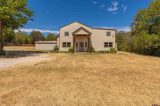 Building Photo - 3406 CR 415