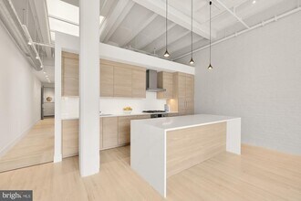 Building Photo - 1515 14th St NW
