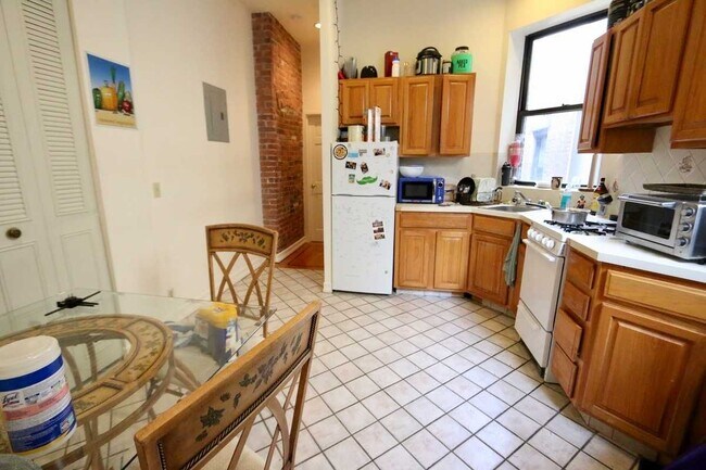 Foto del edificio - 129 E 90th St