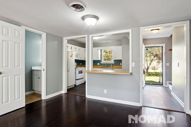 Foto del edificio - 2 Bedroom Townhome in Nashville