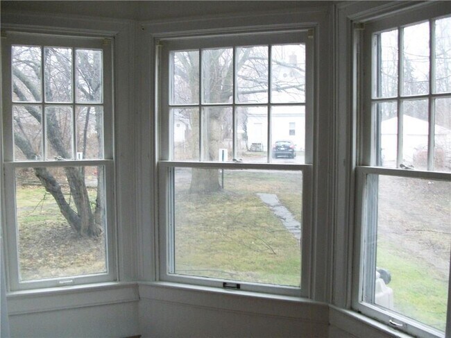 Building Photo - 4633 Hinesley Ave