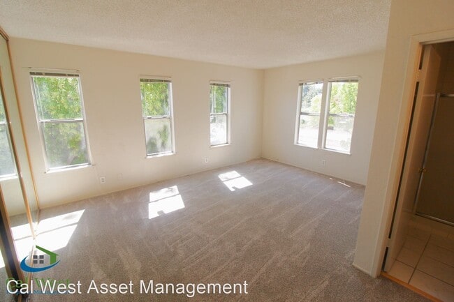 Building Photo - 573 E Arques Ave