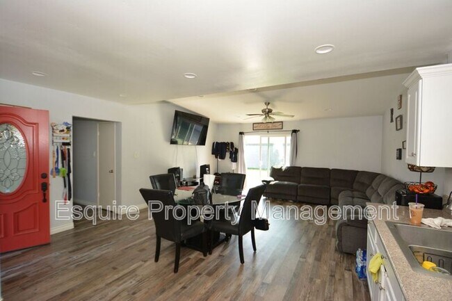 Foto del edificio - 1500 Ukiah St