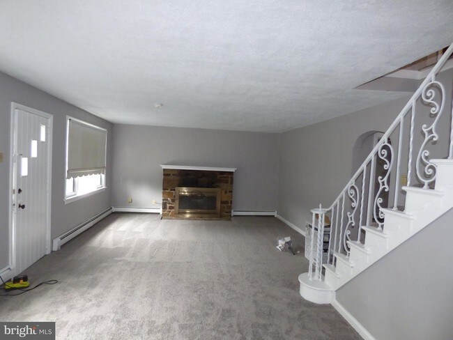 Building Photo - 504 Neshaminy Rd