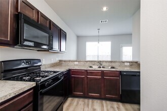 Building Photo - 22407 Porter Mountain Trl