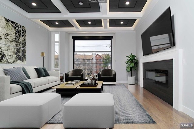 Foto del edificio - 156 Undercliff Ave