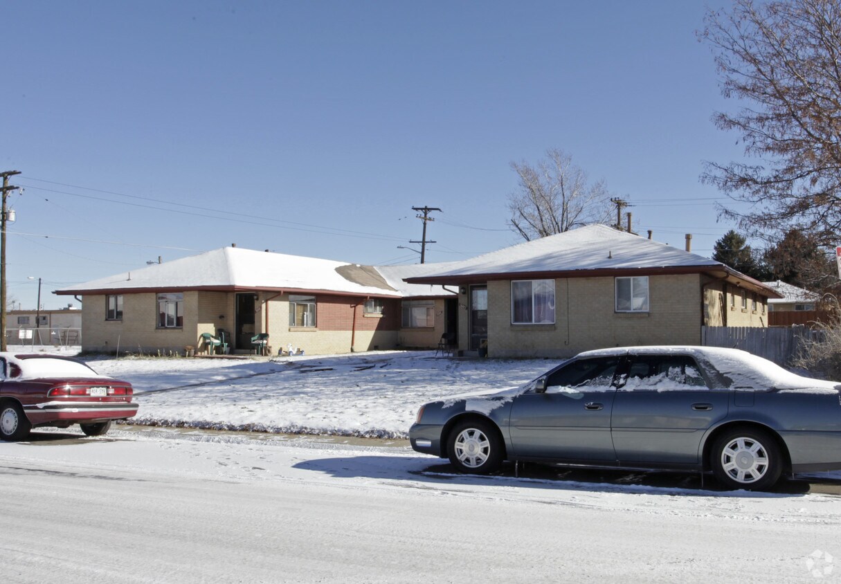 Primary Photo - 3692 Glencoe St