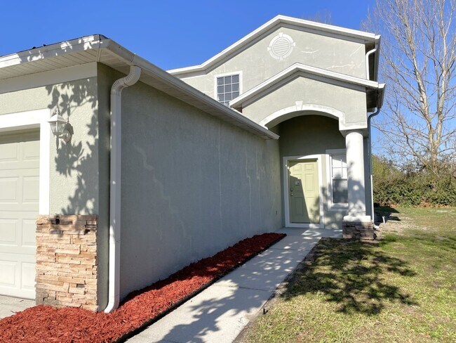 Building Photo - 10120 Perthshire Cir