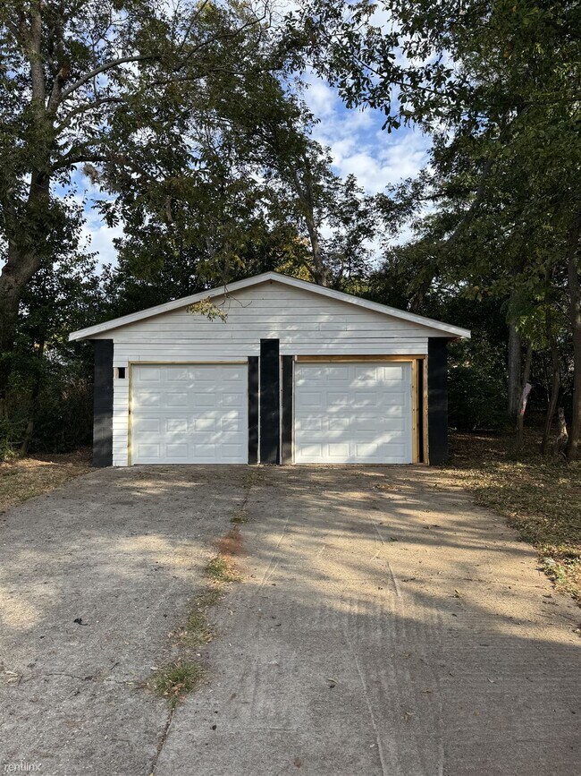 Foto del edificio - 3 br, 1 bath House - 1439 Pine Drive