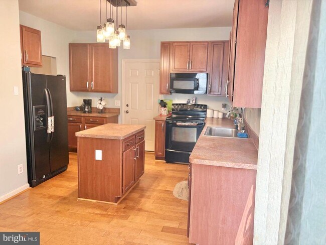 Foto del edificio - 11793 Bakers Lane
