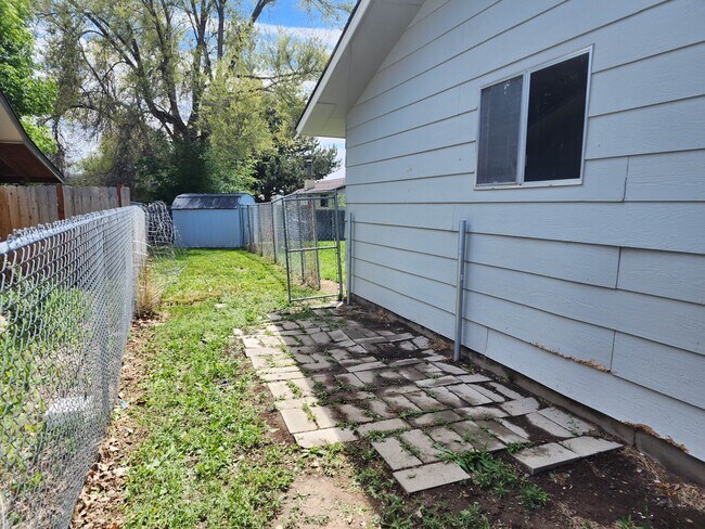 Foto del edificio - 1125 E 5th S