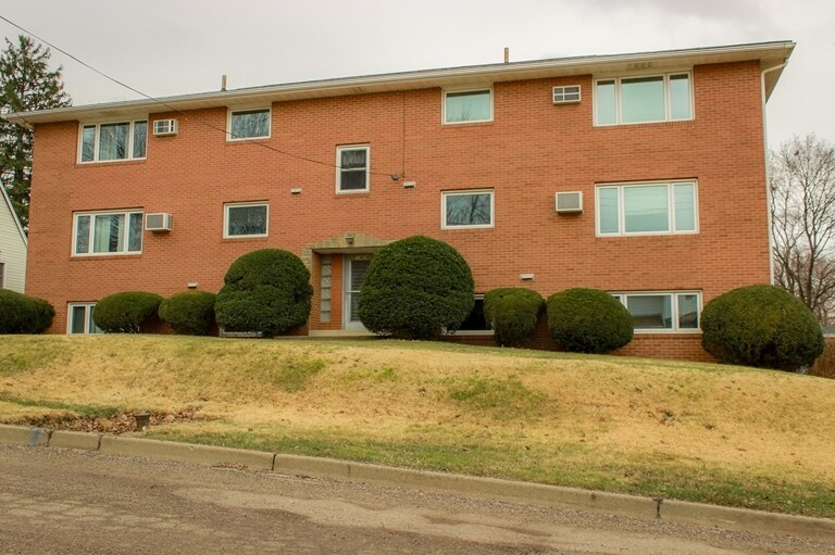 Primary Photo - 1424 37th St NW