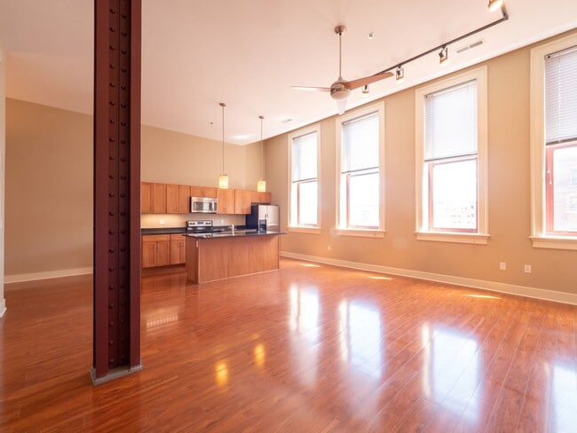 Building Photo - Fifth Avenue School Lofts
