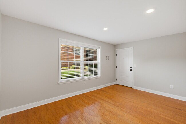Foto del edificio - 1240 Fairmont Ave