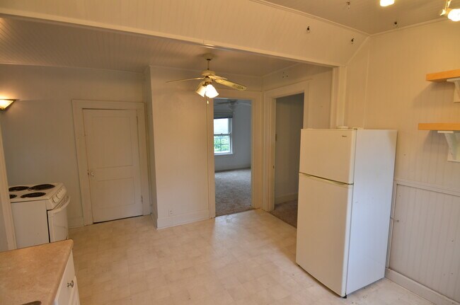 Foto del edificio - 4100 Sherwood Ave