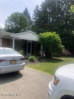 Primary Photo - 21 Foxhall Dr