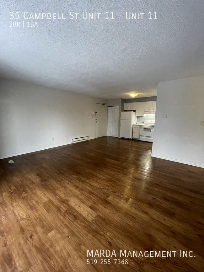 Building Photo - SPACIOUS 2BEDROOM/1BATH SUITE LOCATED CHAT...