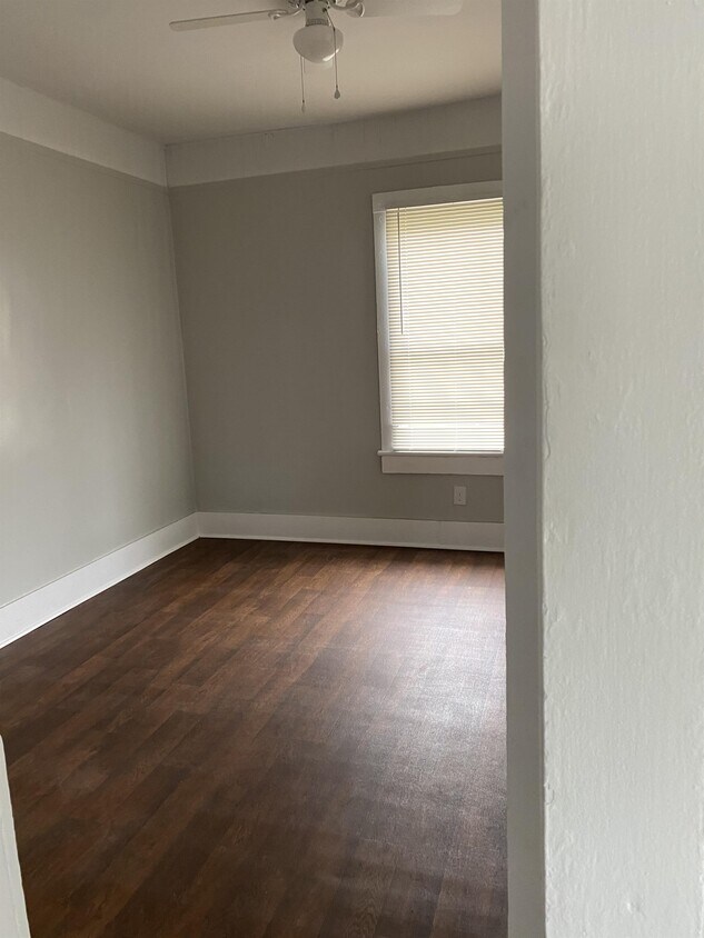 Building Photo - 120 Ferrill St