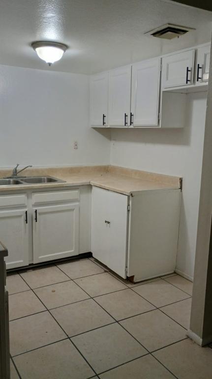 Photo - 2648 N 43rd Ave 9B
