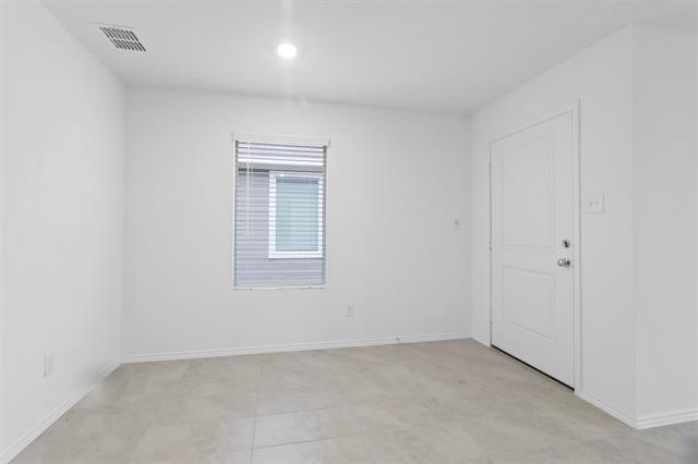 Foto del edificio - 144 Thresher Ln