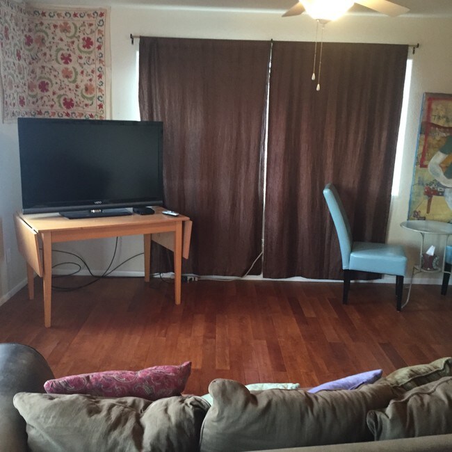 914 E Mesa Ave, Gallup, NM 87301 House for Rent in Gallup, NM