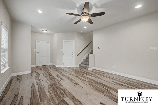 Building Photo - 7905 Butler Ct