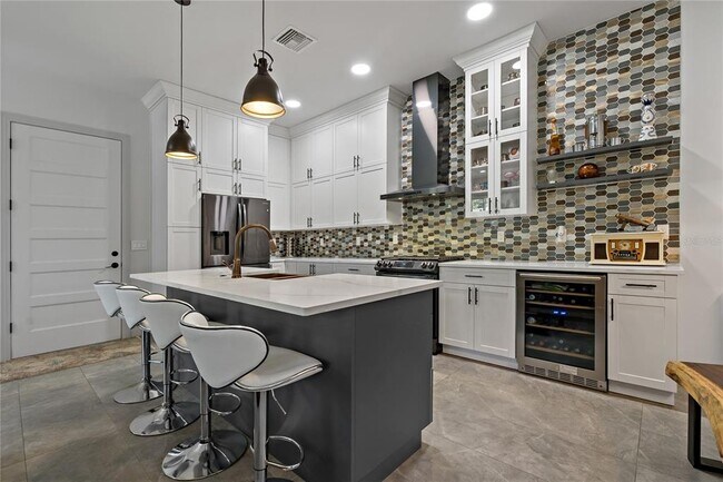 Building Photo - 1246 Bass Blvd