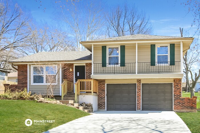 Primary Photo - 7709 NW Milrey Dr