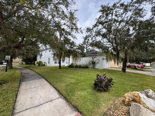 Foto del edificio - 6466 Old Carriage Rd