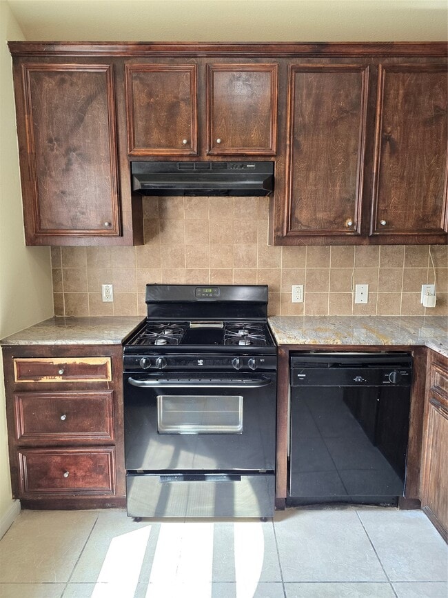 Foto del edificio - 2112 Davis St