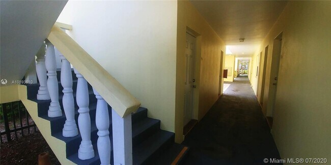 Foto del edificio - 627 SE 4th Ave