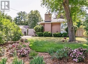 Building Photo - 186 Tweedsdale Crescent