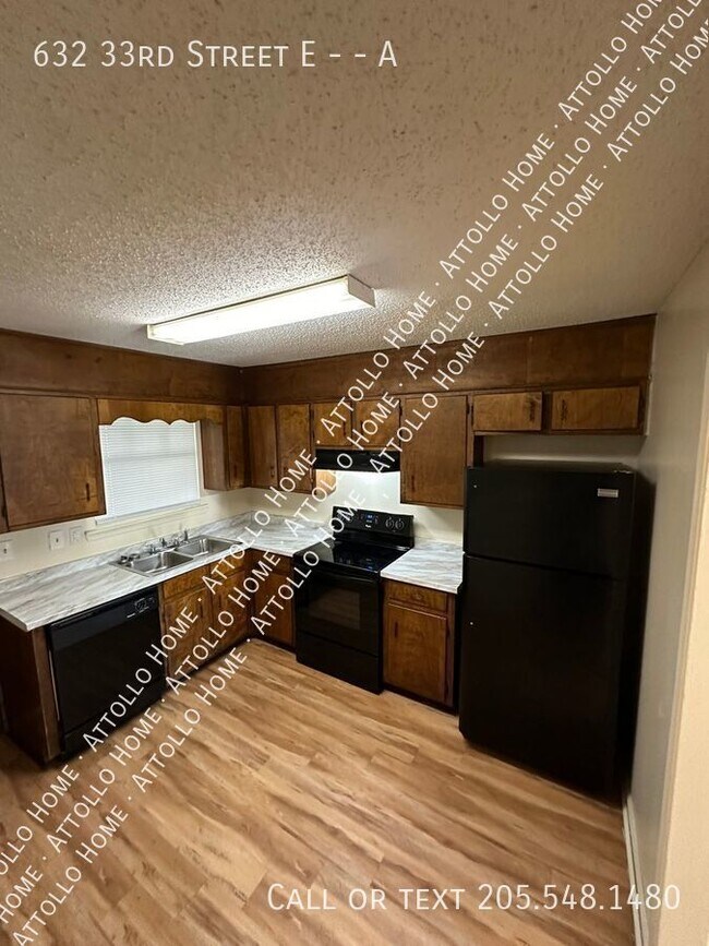 Building Photo - $750 - 2 Bed/1 Bath Apartment Central Tusc...