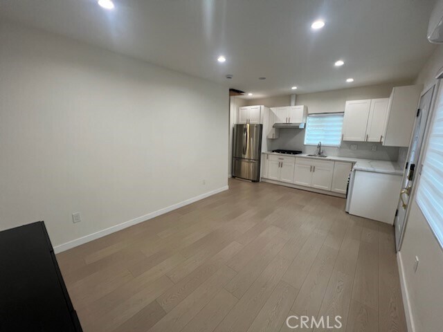 Foto del edificio - 11017 Irma Ave