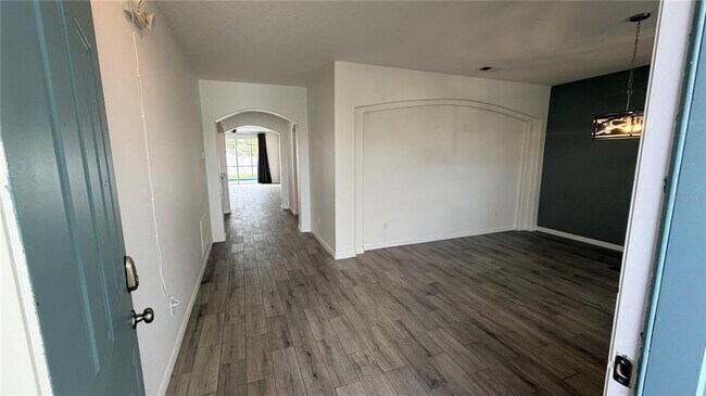 Foto del edificio - 456 Knollwood Dr