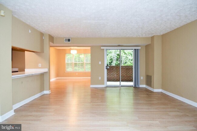 Building Photo - 6800 St Ignatius Dr