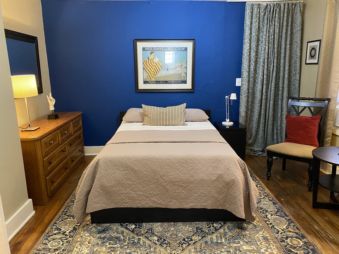 Bedroom main - 10 E Church St