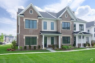 Building Photo - 2 Dewitt Dr