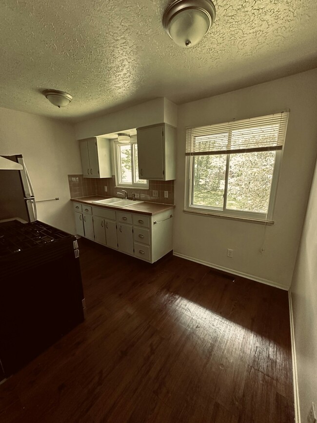 Foto del edificio - 4366 North Norman Drive