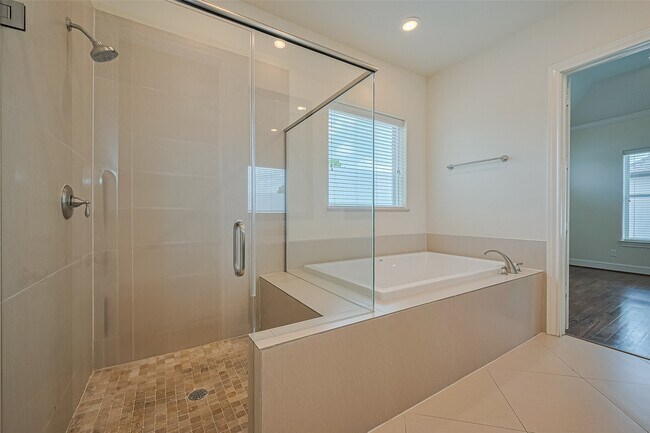 Foto del edificio - 1035 E 28th St
