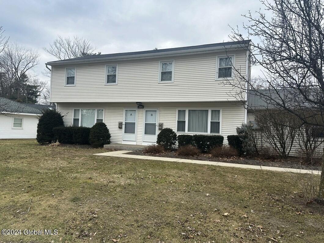 Foto principal - 205 Kenwood Ave