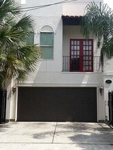 Building Photo - 5514 Larkin St