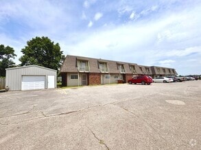 Building Photo - 3221 Air Base Rd