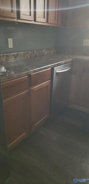 Foto del edificio - 6222 Robinhood Ln NW