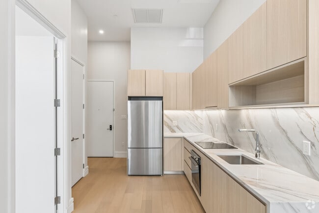 2BR, 1.5BA - 1,162SF - Kitchen - Botanic Heights