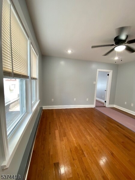 Foto del edificio - 30 Chestnut Ave