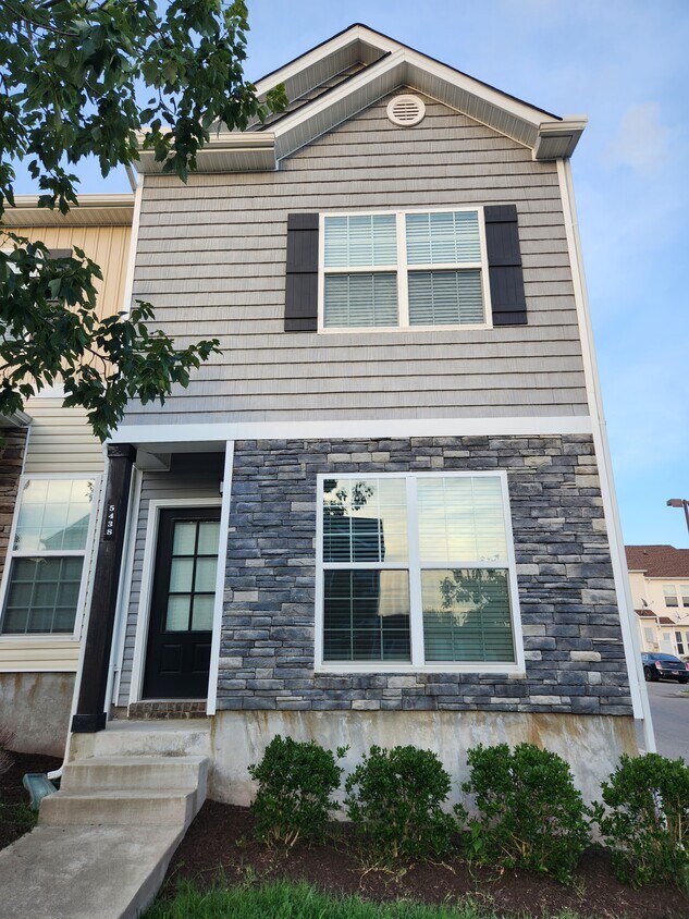 Foto principal - 5438 Cedar Ash Crossing
